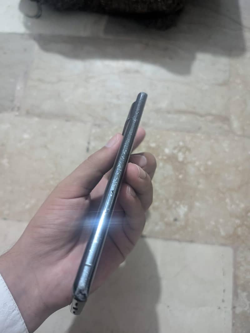 Google Pixel 7 Pro 2