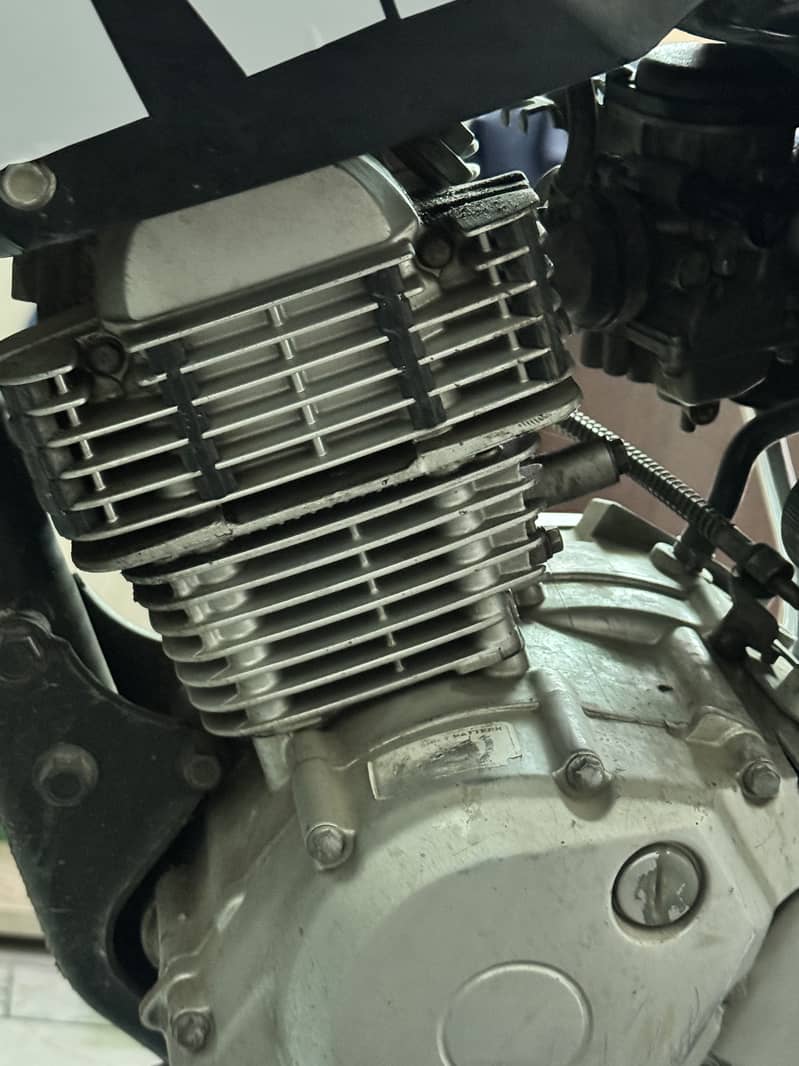 YBR 125.2017 Model 2