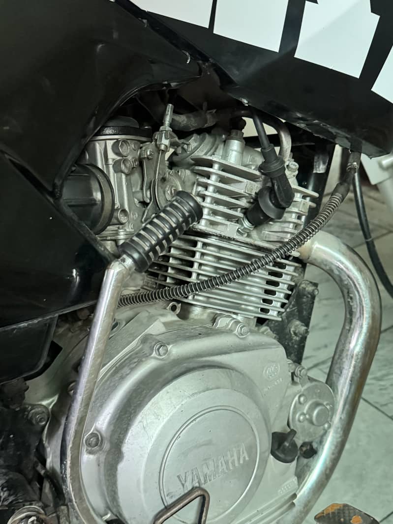 YBR 125.2017 Model 4