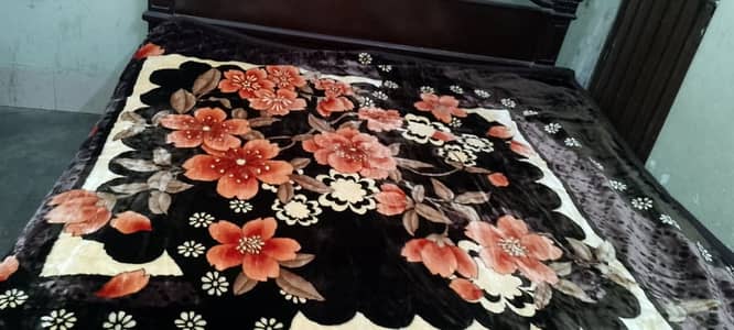 blanket / blankets for sale / almost new blankets