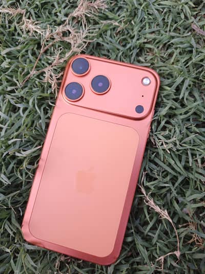 Apple iPhone XR converted 17 pro