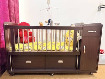 Baby cot