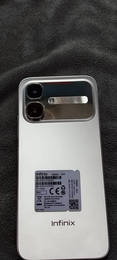Infinix smart 20 _ 64 gb storage | 4 + 4 Extended Ram