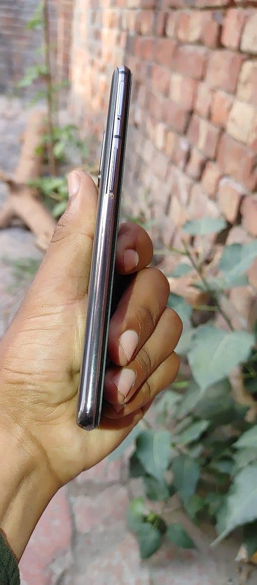 One Plus 7 5