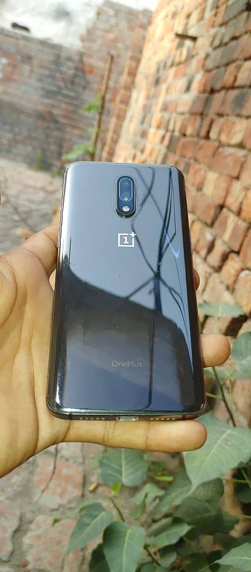One Plus 7 6