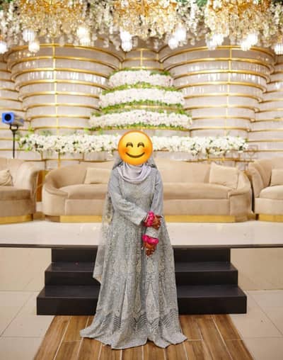 excellent  bridal dress available for sale