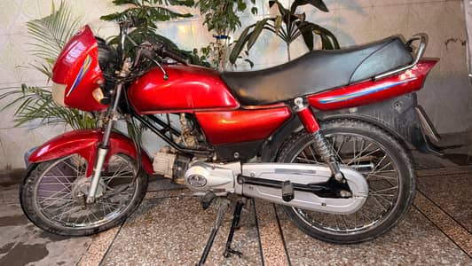 United 100 CC 2024 model Islamabad registered number first owner