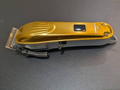 RF-1982 HAIR CLIPPER