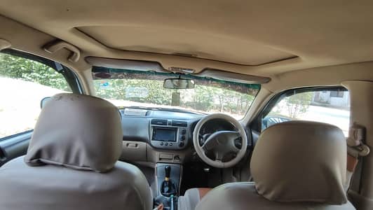 Honda Civic Oriel 2004