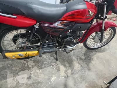 Honda pridor 100cc