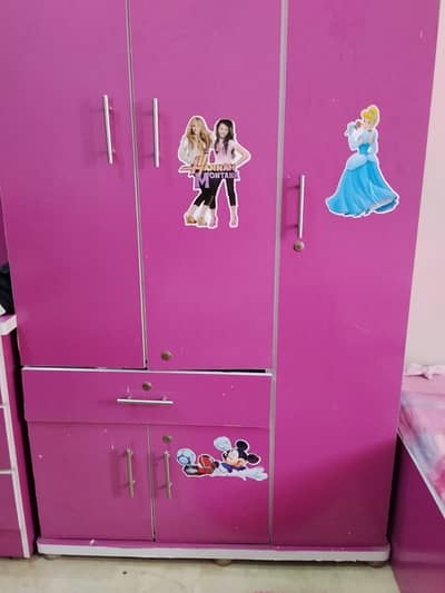 Kids bed and wardrobe for Sale