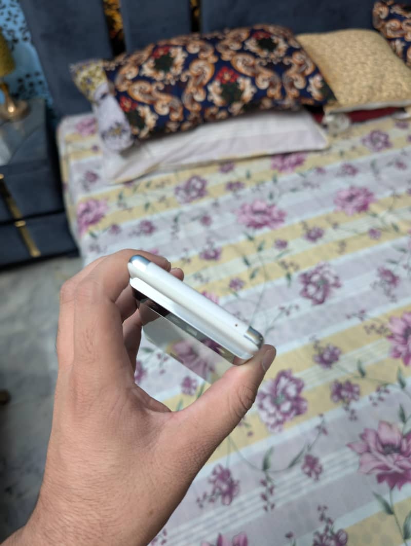 Google Pixel 6 Pro 2
