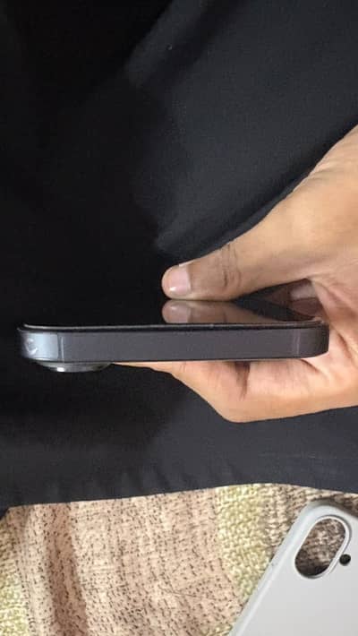 Apple iPhone 16 Plus
