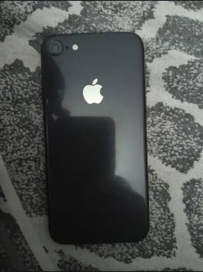 Apple iPhone 8