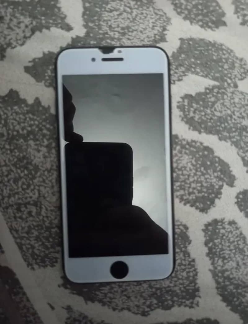 Apple iPhone 8 2