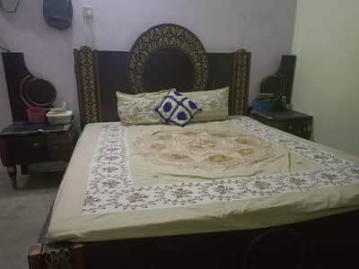 king size bed and tabels