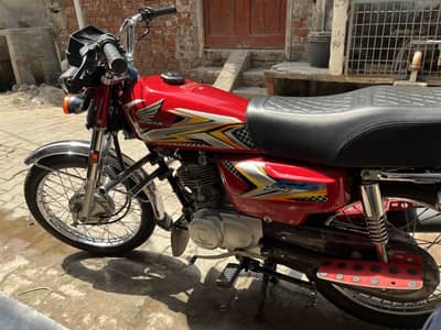 Honda CG 125 2025 Model 4400 Just Driven