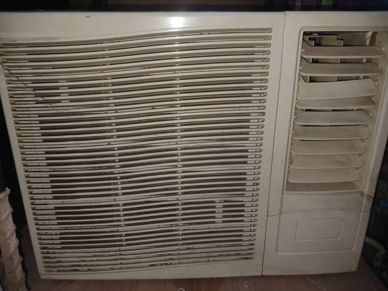 window ac 1