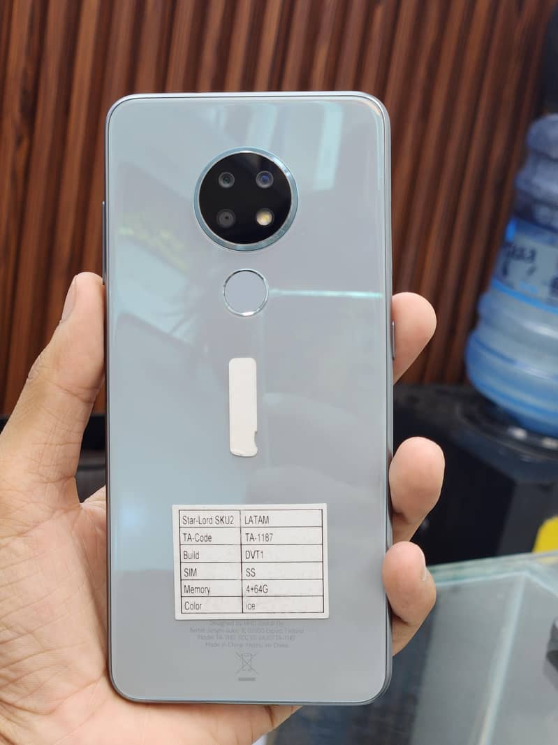 Nokia 8 1