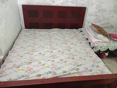Double bed with Foam for Urgent Sale