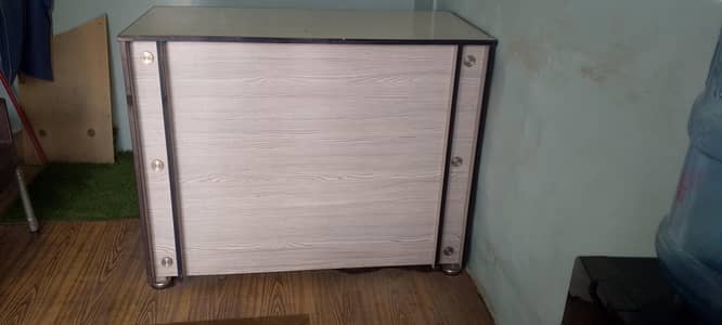 2 office Table
