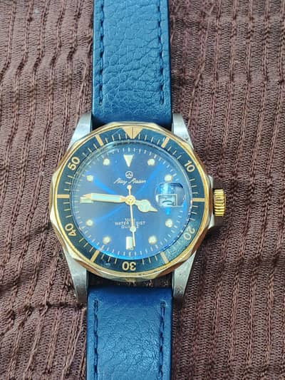 Rolex condition 10/8  or phone number 03313419683