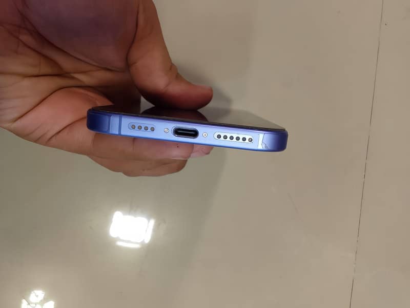 Apple iPhone 16 Plus 3