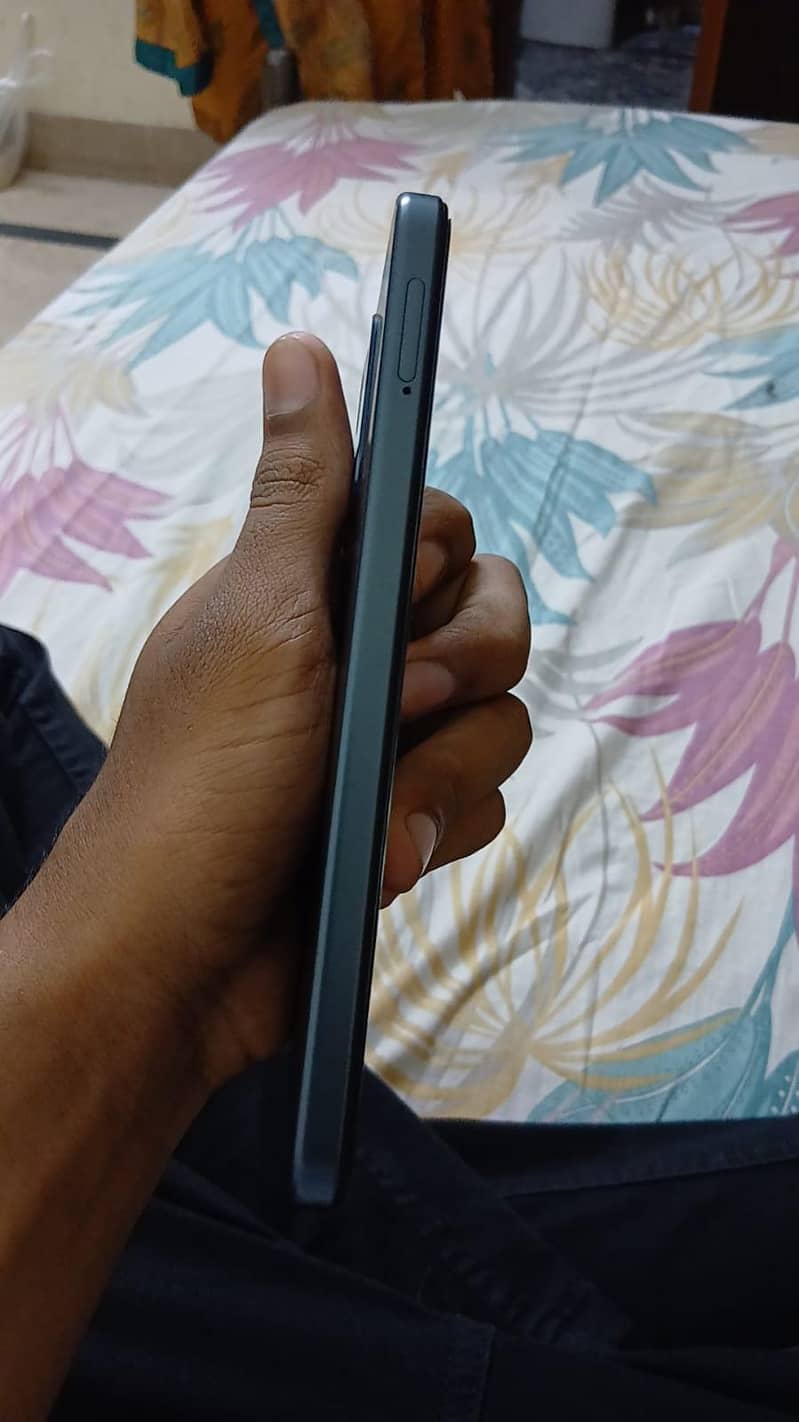 OPPO A6 0