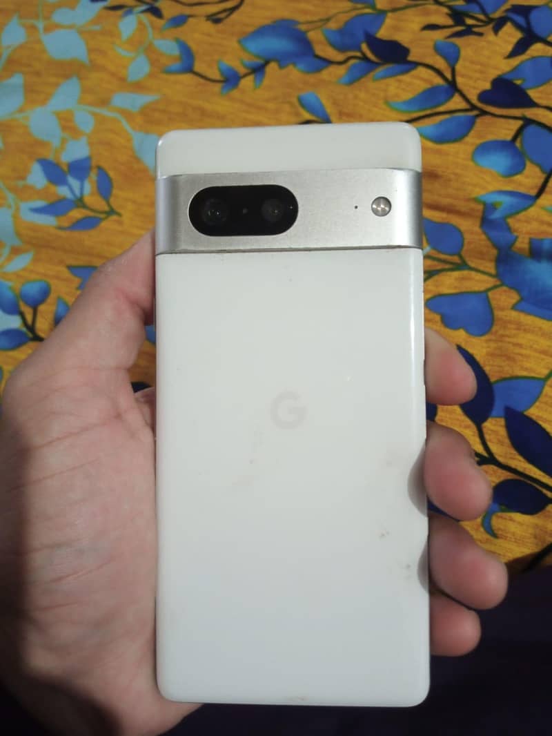 Google Pixel 7 5
