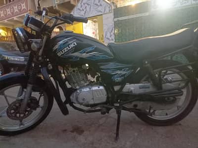 Suzuki 150 SE 2019 k 12th month ki hai