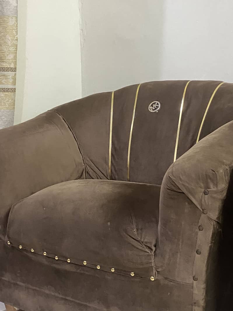 Sofa set 7 seater 5