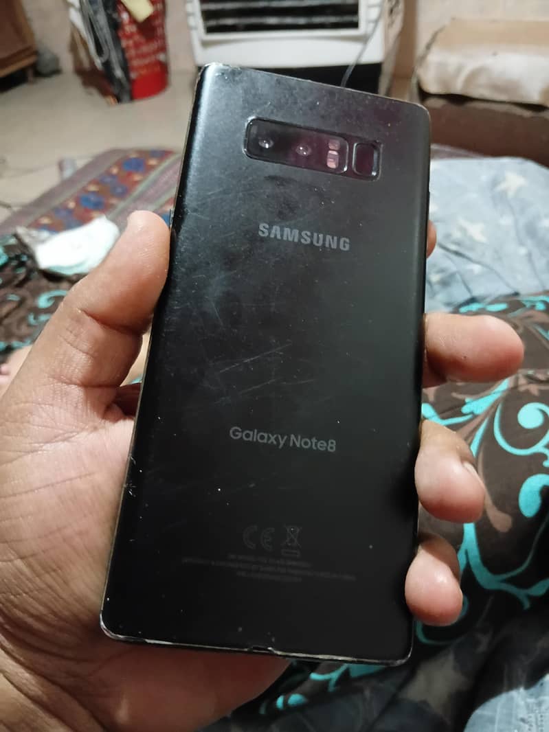 Samsung Mobile Note 8 1