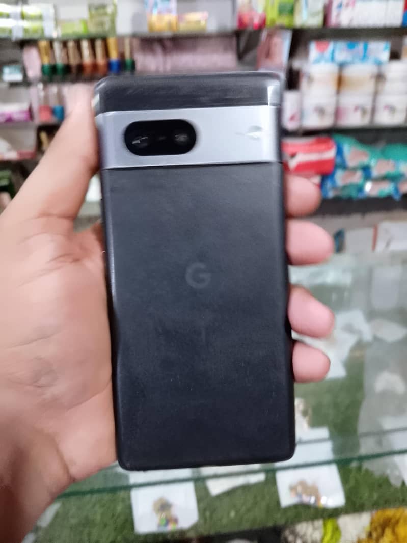 Google Pixel 7 3