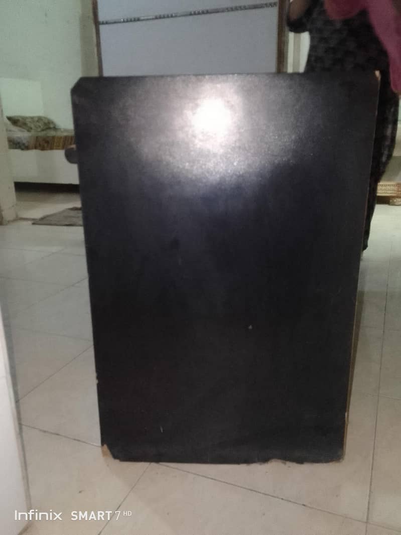 Used computer table 4