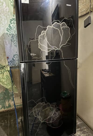 Orient large size fridge for sale All ok