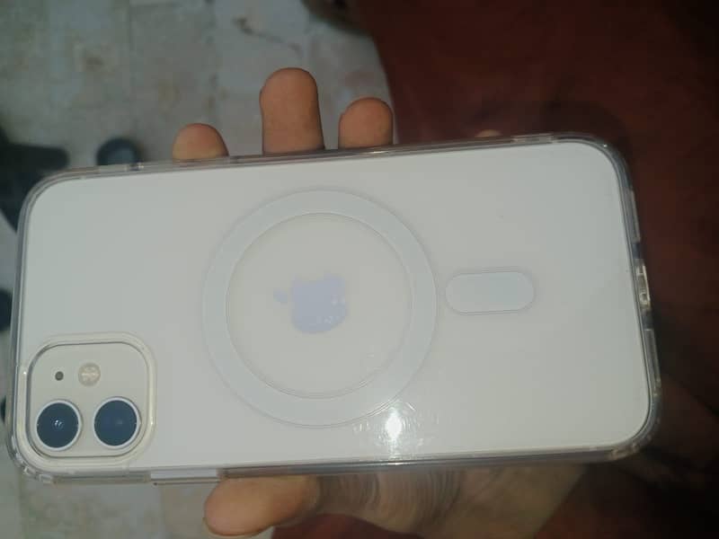 Apple iPhone 11 2