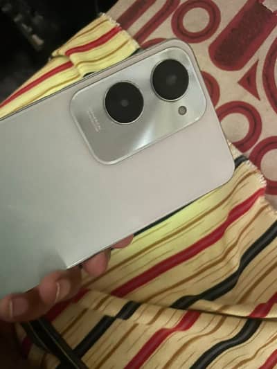 Vivo Y18 128gb official pta