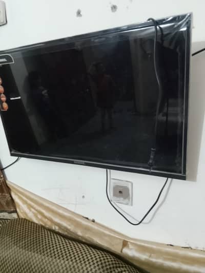 LCD sale krna chahiti h