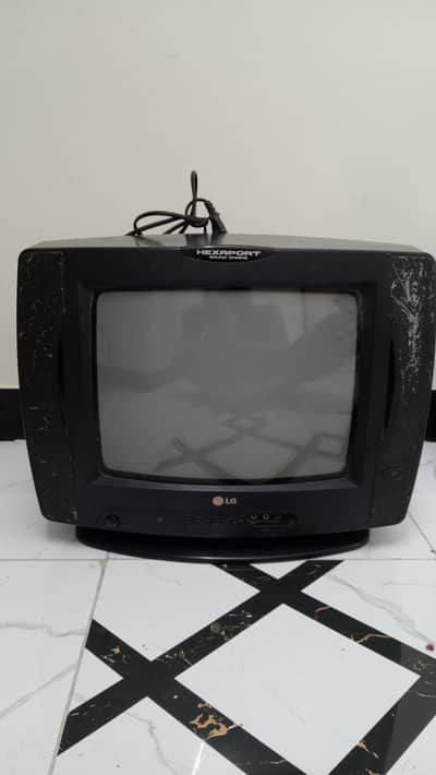 LG 14" TV 10/8 condition