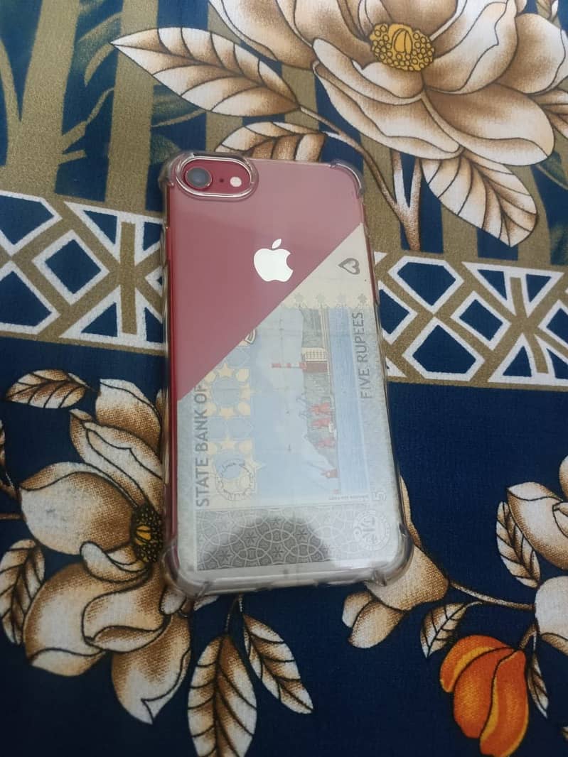 Apple iPhone 8 3
