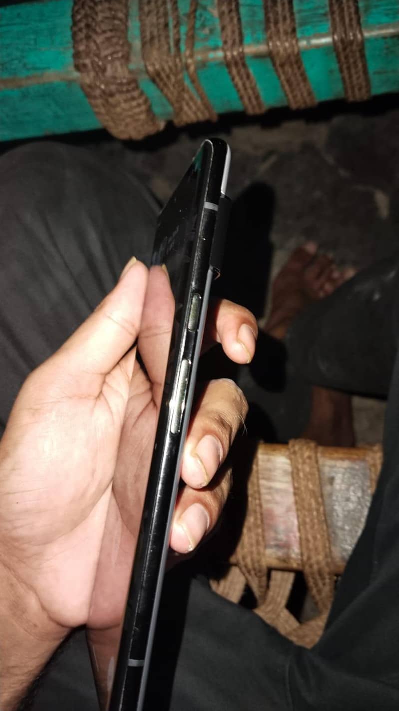 Google Pixel 6 Pro 2