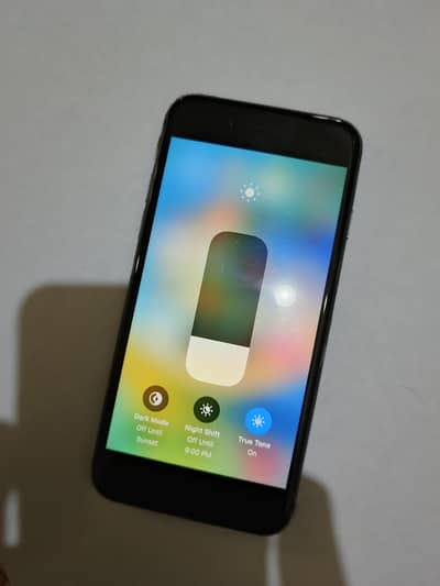 Apple iPhone 8