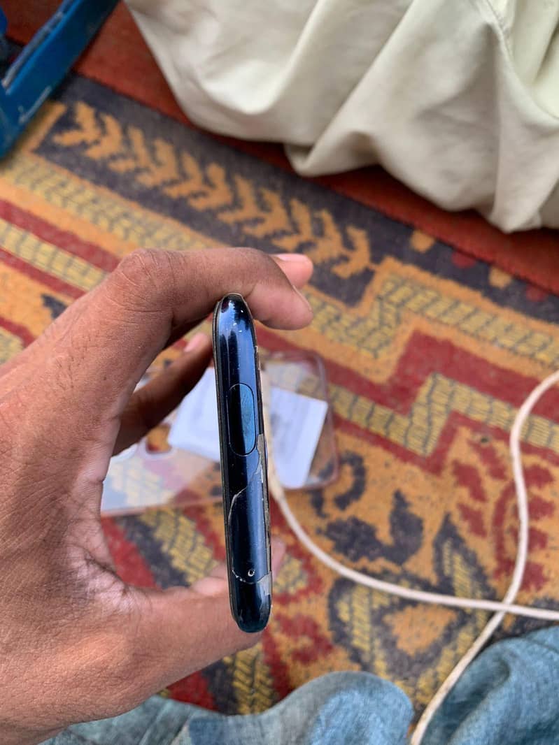 One Plus 7 Pro 3