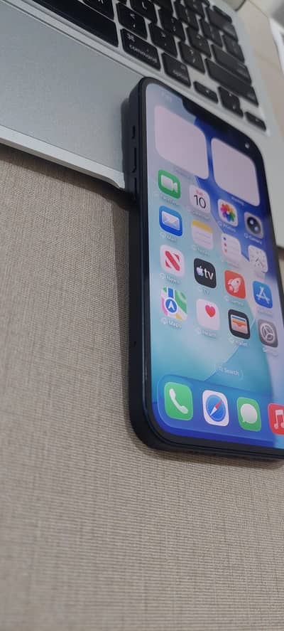 Apple iPhone 13 - Apple Warranty