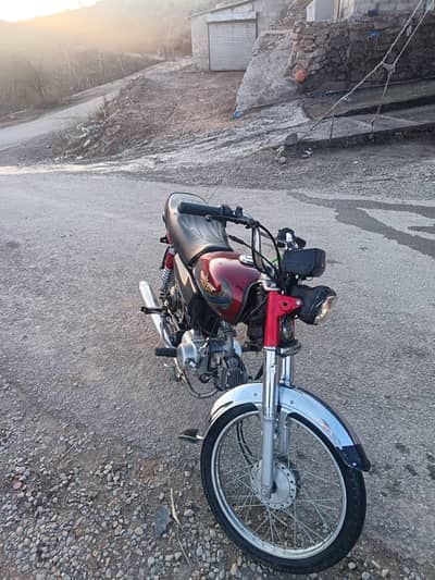 Bike hai bilkul new