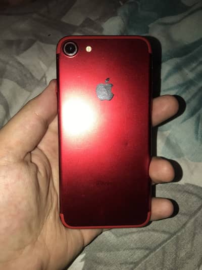 Apple iPhone 7