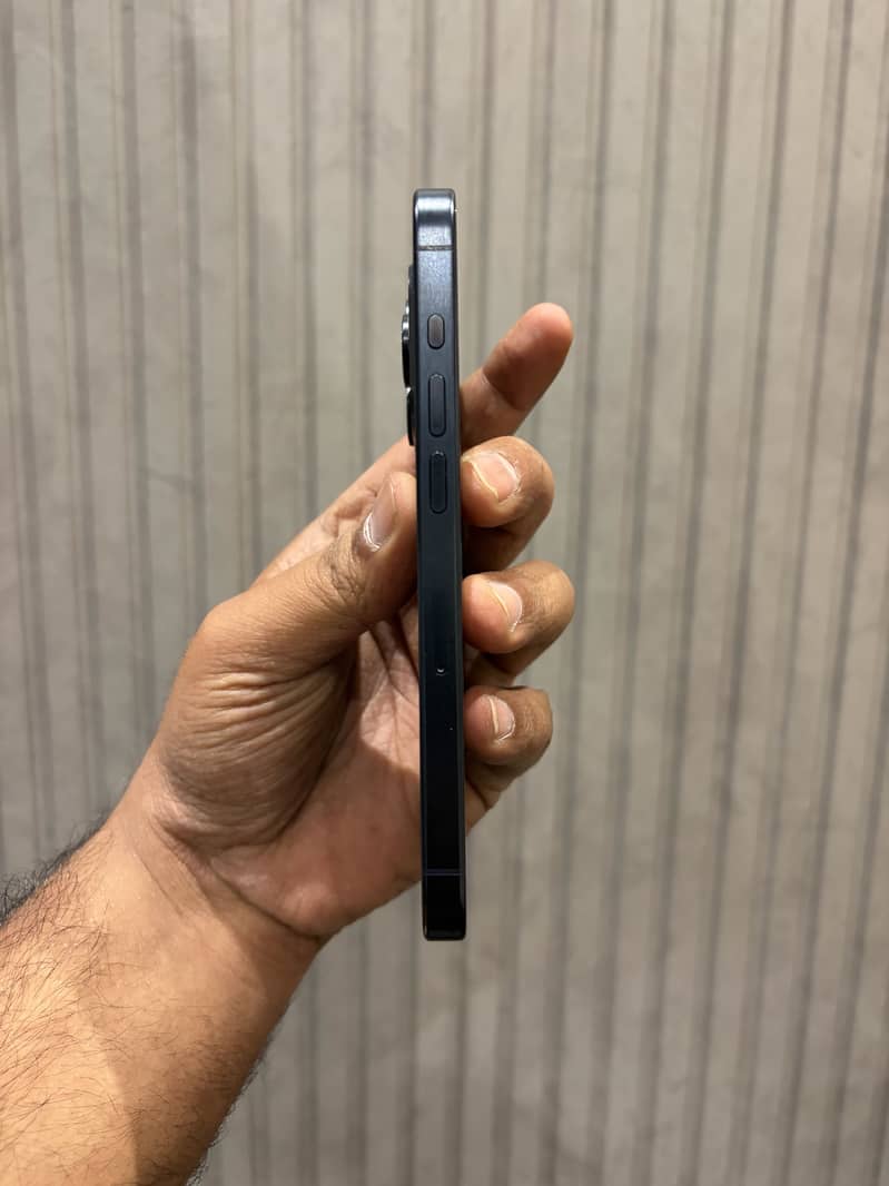 iPhone 15 Pro 1