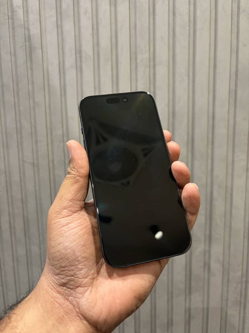 iPhone 15 Pro 3