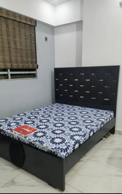 Queen size bed With New Matress Foam