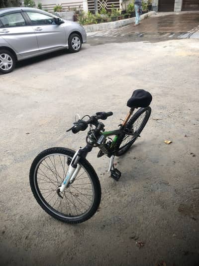 Mountain Bike for Sale – Good Condition 8/10